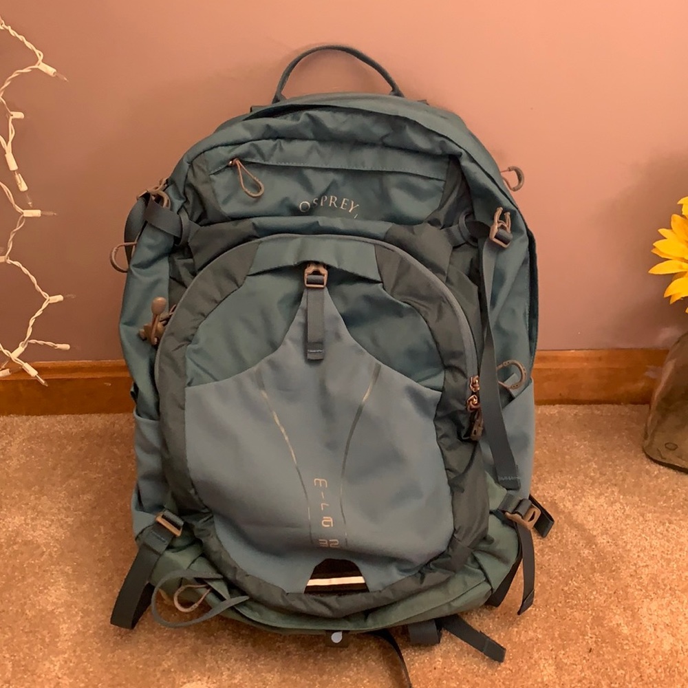 Osprey Mira 32 hiking bag